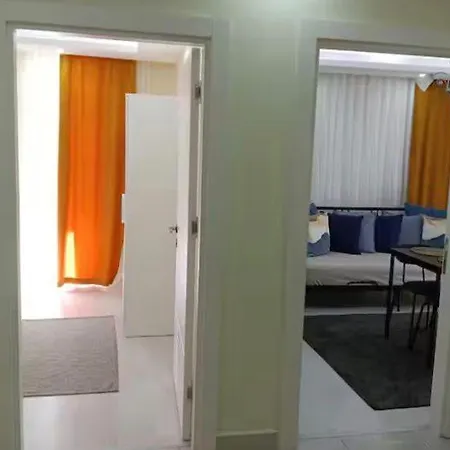 Apartment Cozy Flats With Balcony