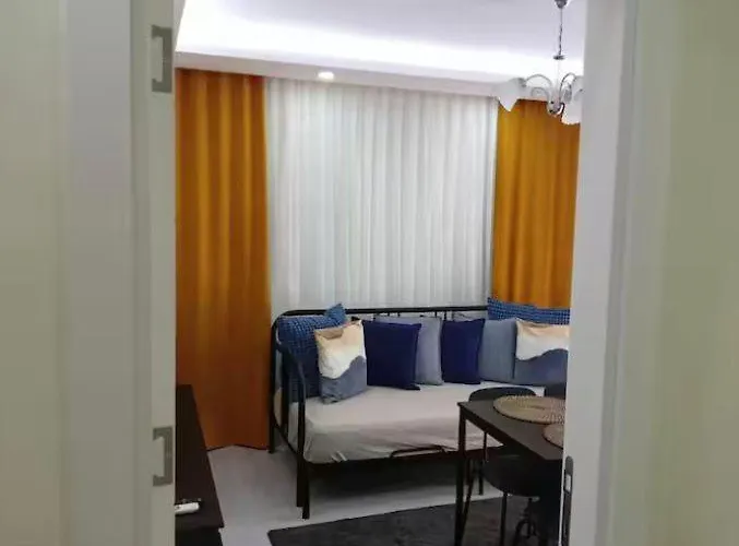 Cozy Flats With Balcony Апартаменты