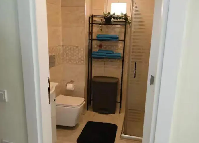 Апартаменты Cozy Flats With Balcony