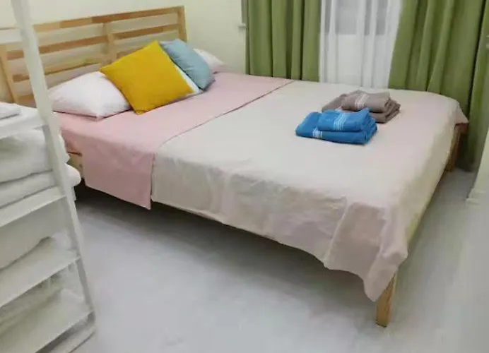 Cozy Flats With Balcony Апартаменты *