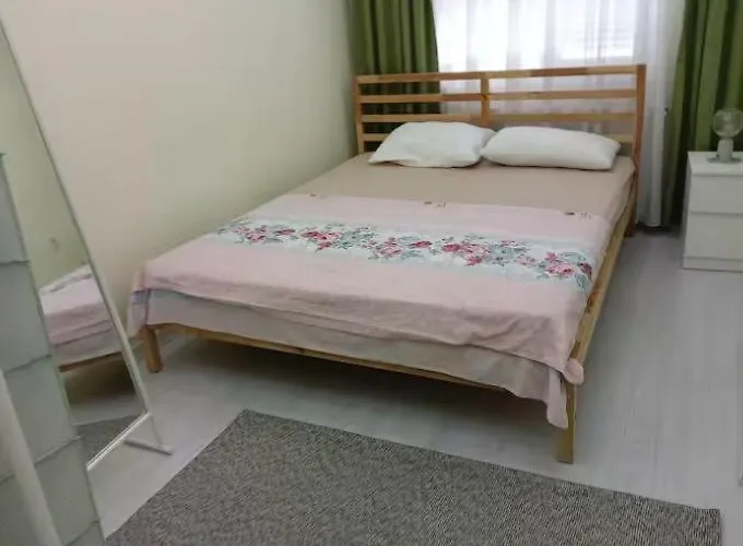 Cozy Flats With Balcony *