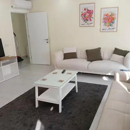 Cozy Flats With Balcony